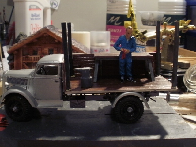 Opel Blitz,oui mais....... Pc220725-3abfeed